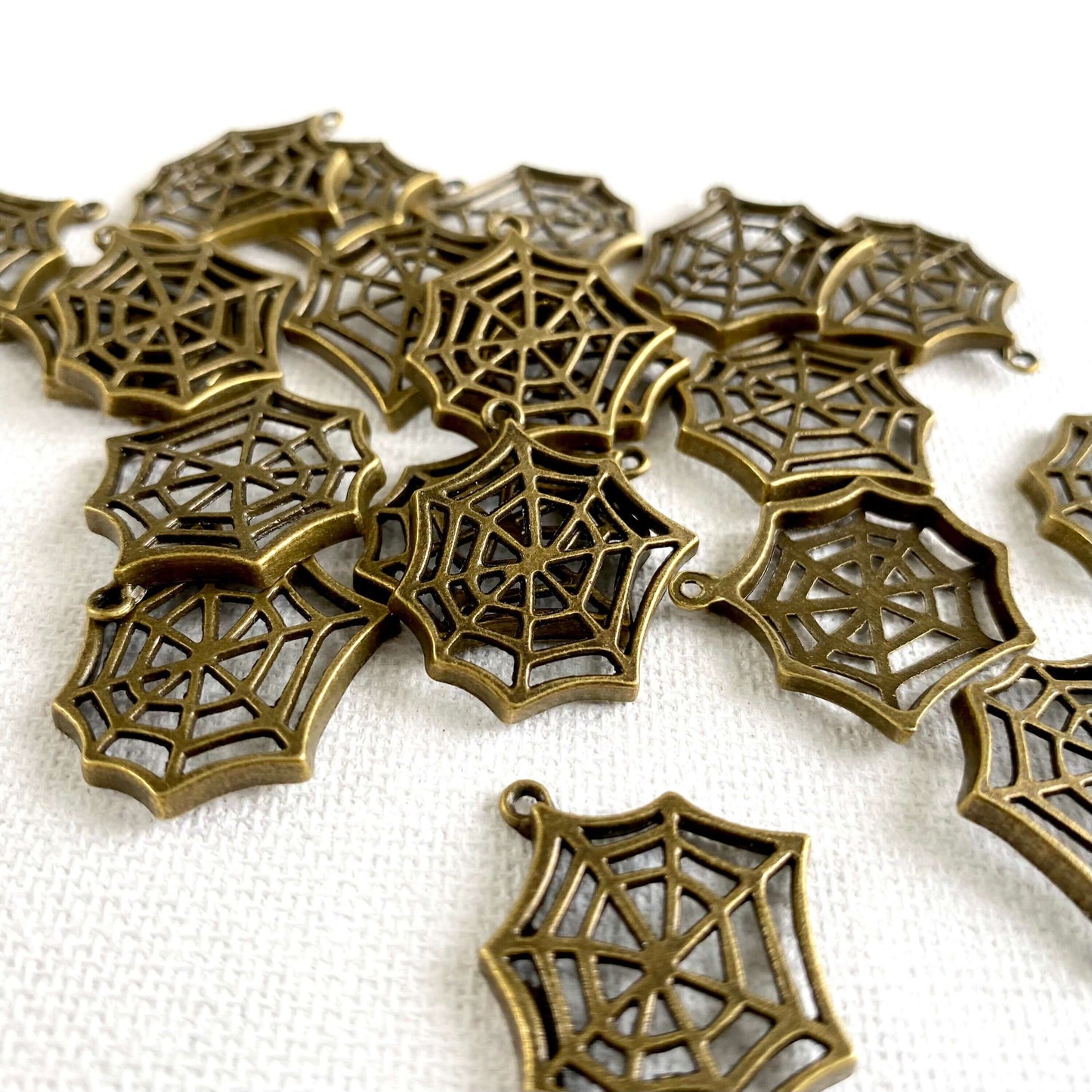 Halloween charms Spider web Cobweb Halloween pendant - Blacksparrowuk