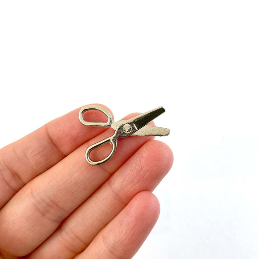 Tiny Metal Scissors 30mm hinged realistic Doll stationery Dollhouse miniature 1/6 scale - Blacksparrowuk
