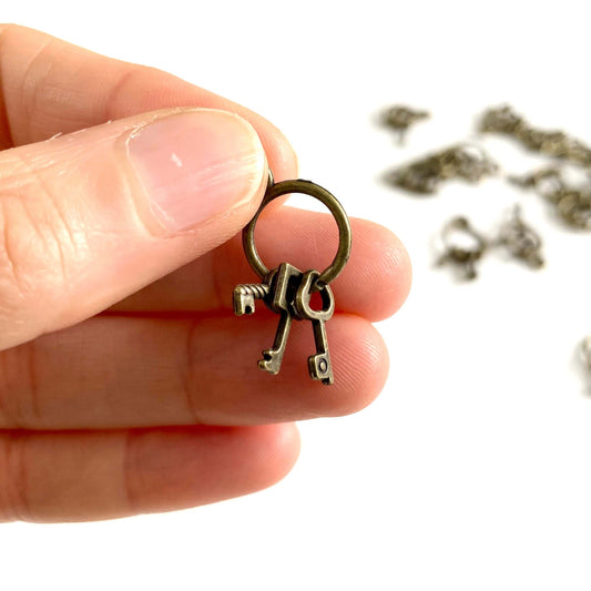 Tiny key charms Dollhouse miniatures Antique bronze Miniature key pendants - Blacksparrowuk