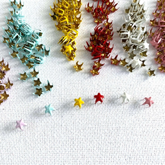 Mini Star studs 5mm Claw studs - Blacksparrowuk