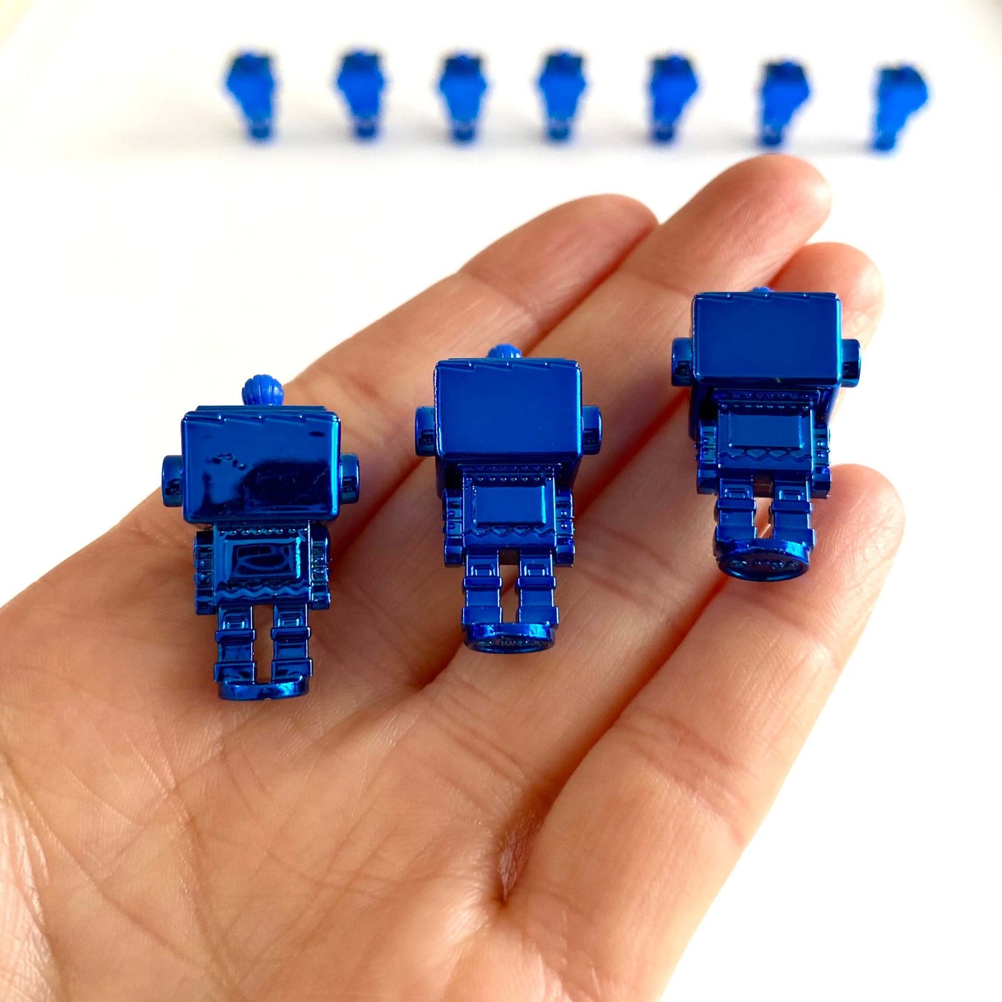 Miniature Robot toy 3cm Mini robot plastic figurine - Blacksparrowuk