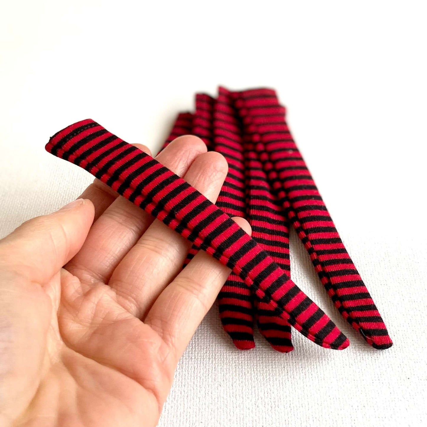 Blythe doll socks Stripy doll socks Halloween Red Black BJD socks - Blacksparrowuk