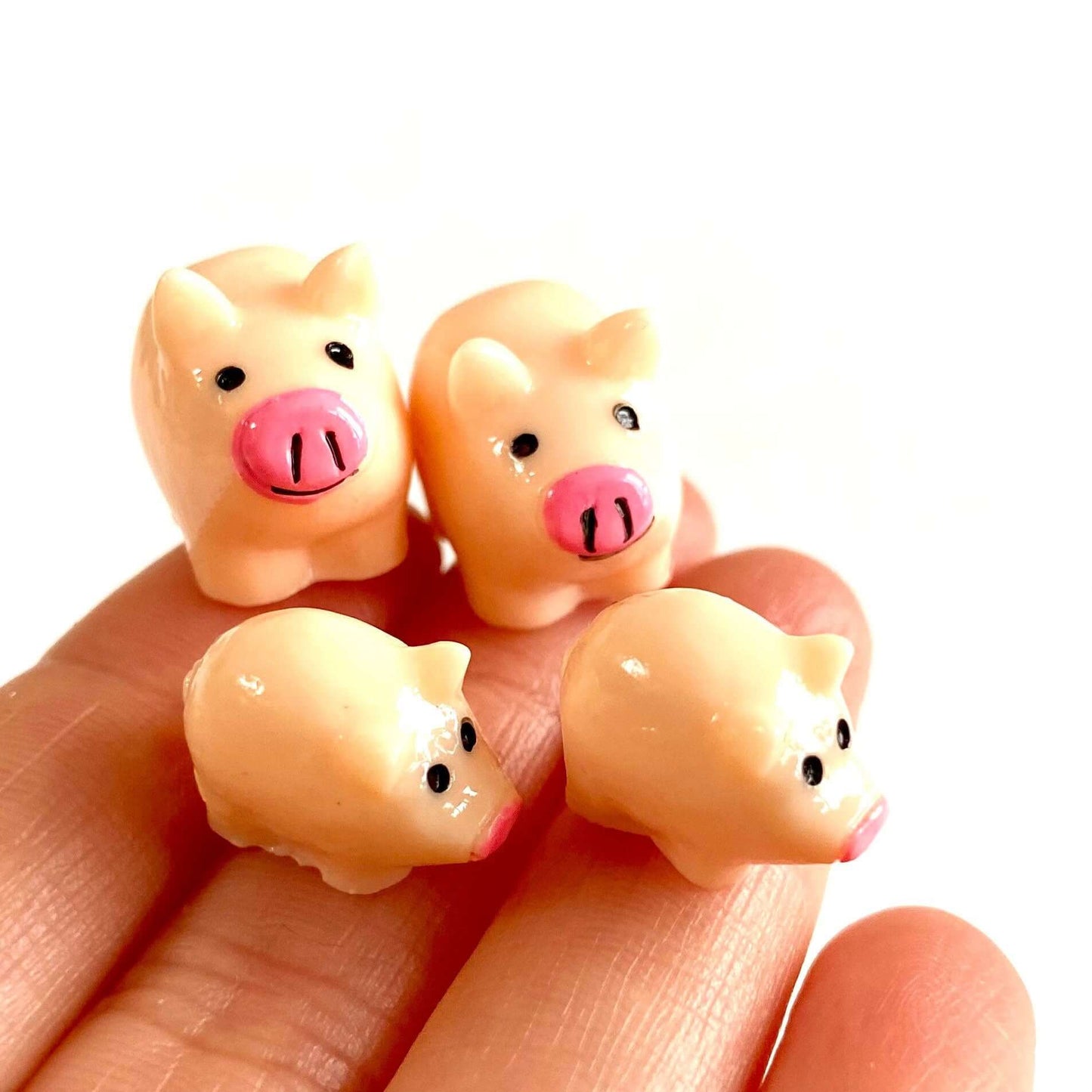 Micro Pig Figurines Tiny pig - Blacksparrowuk