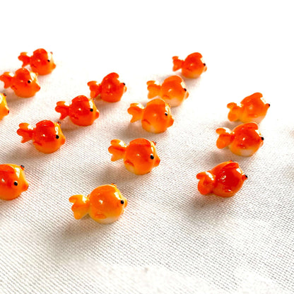 Miniature Goldfish resin charms Terrarium Fairy Garden Dollhouse miniature - Blacksparrowuk