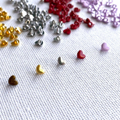 Mini Heart buttons 5mm shank Hearts UK seller Doll clothes Blythe Pullip Barbie - Blacksparrowuk