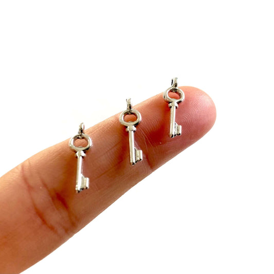 Mini Key Charm Dolls clothing sewing supplies