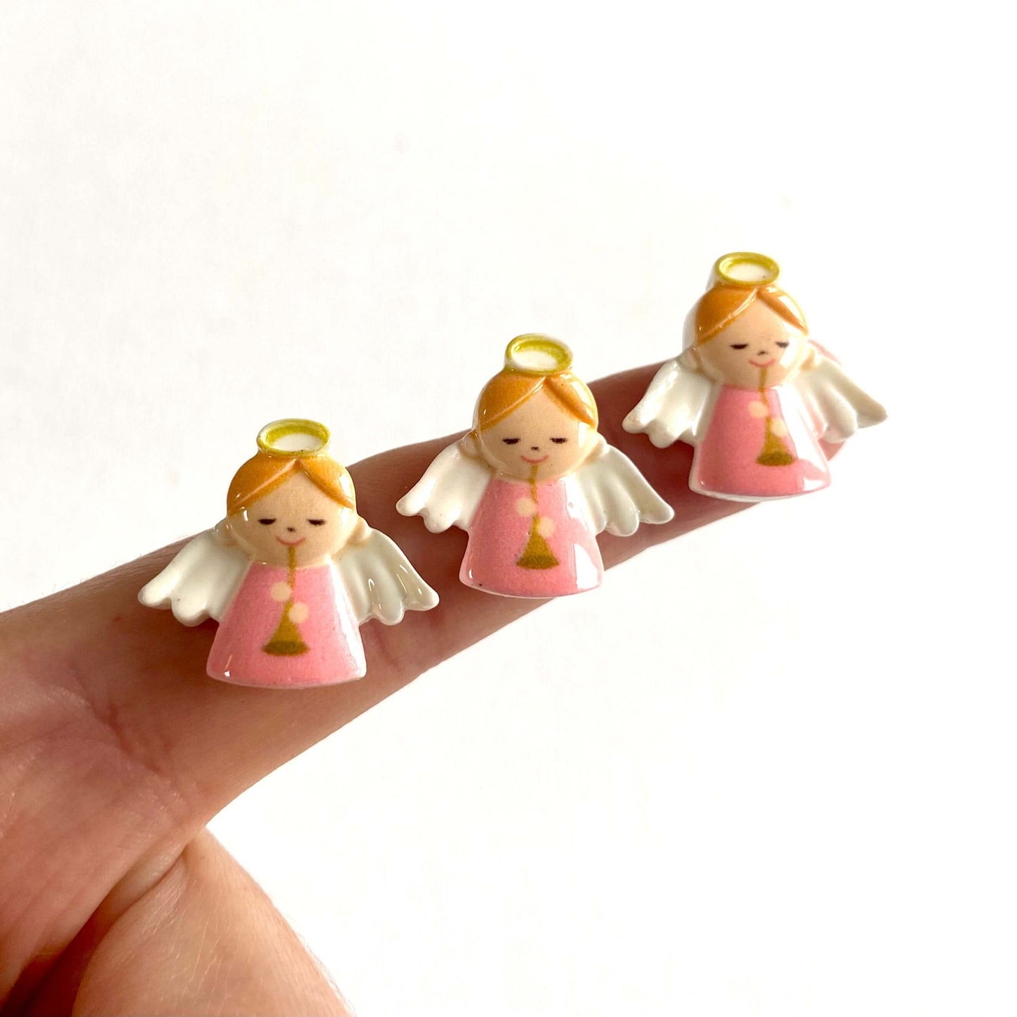 Angel charms Miniature 20mm Flat back resin charm figurines - Blacksparrowuk