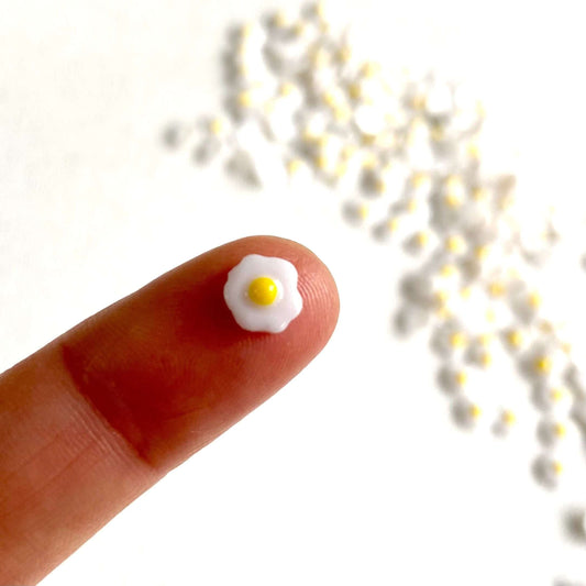 Tiny Fried egg cabochon Resin Flat back Mini play food - Blacksparrowuk