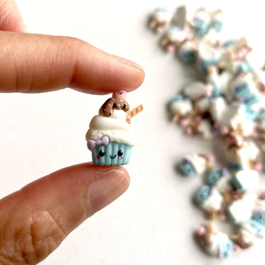 Miniature Kawaii Blue Cupcake charms flat back resin figurines - Blacksparrowuk