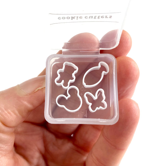 Dollhouse kitchen Tiny Cookie Cutter set 4pcs 1/6 scale Bear Butterfly Fish plastic 10mm Polymer Clay cutter - Blacksparrowuk