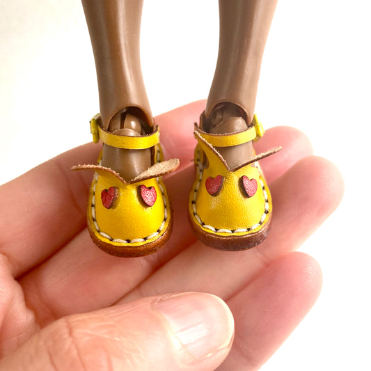 Tiny leather doll shoes Yelow Loveheart Bunny Blythe doll shoes 25mm Doll buckle shoes - Blacksparrowuk