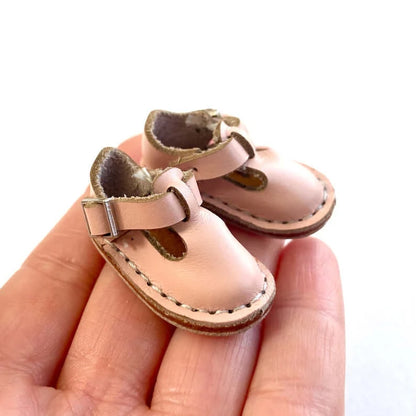 Tiny leather doll shoes Pink Blythe doll shoes Doll boots 37mm Doll buckle shoes - Blacksparrowuk